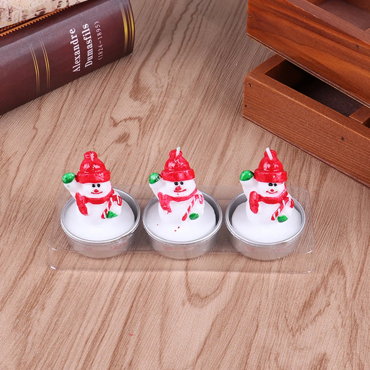 Christmas Tree Scented Candle Handmade Santa Claus Cute Soy Wax Candles Snowman Wedding Candles Home Decoration Party Xmas Gifts