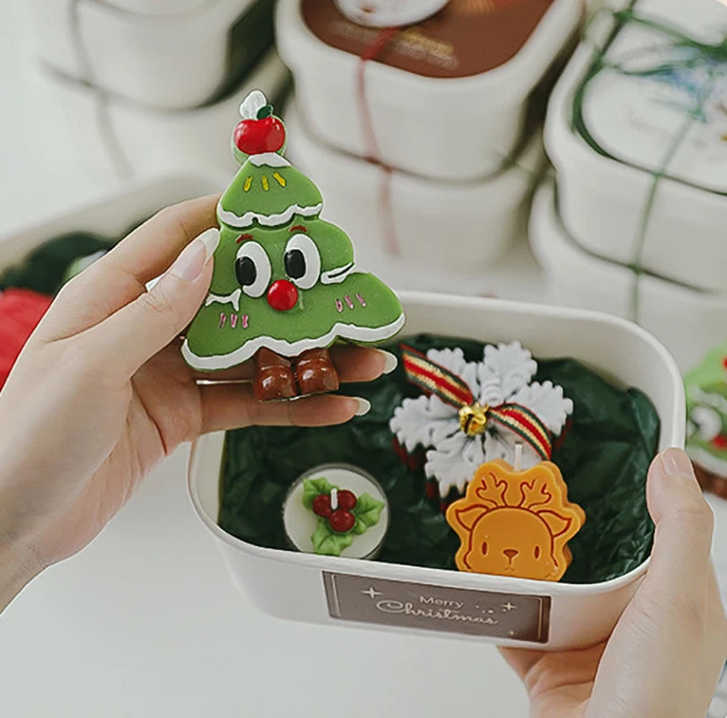 Festive Scented Candle Safe Scented Christmas Tree Candle Christmas Aromatherapy Candle Soothing For Holiday Decoration Dining