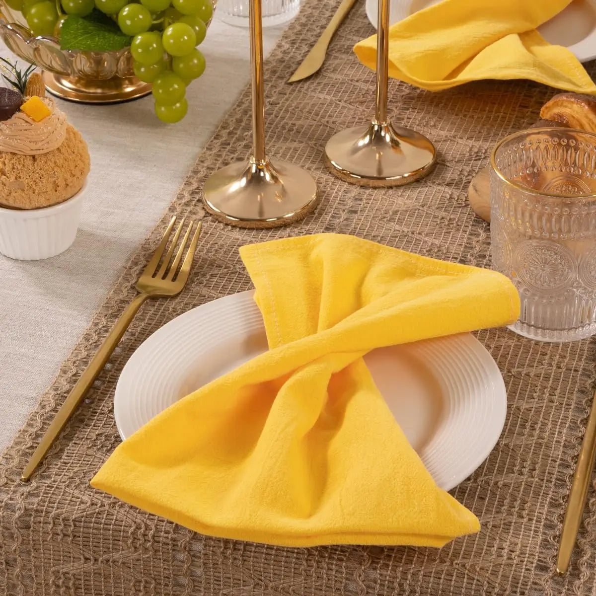 8pcs Christmas Red Cotton Napkins 40x40cm Soft Dinner Napkins Cloth for Fall Thanksgiving Wedding Party Christmas Decoration