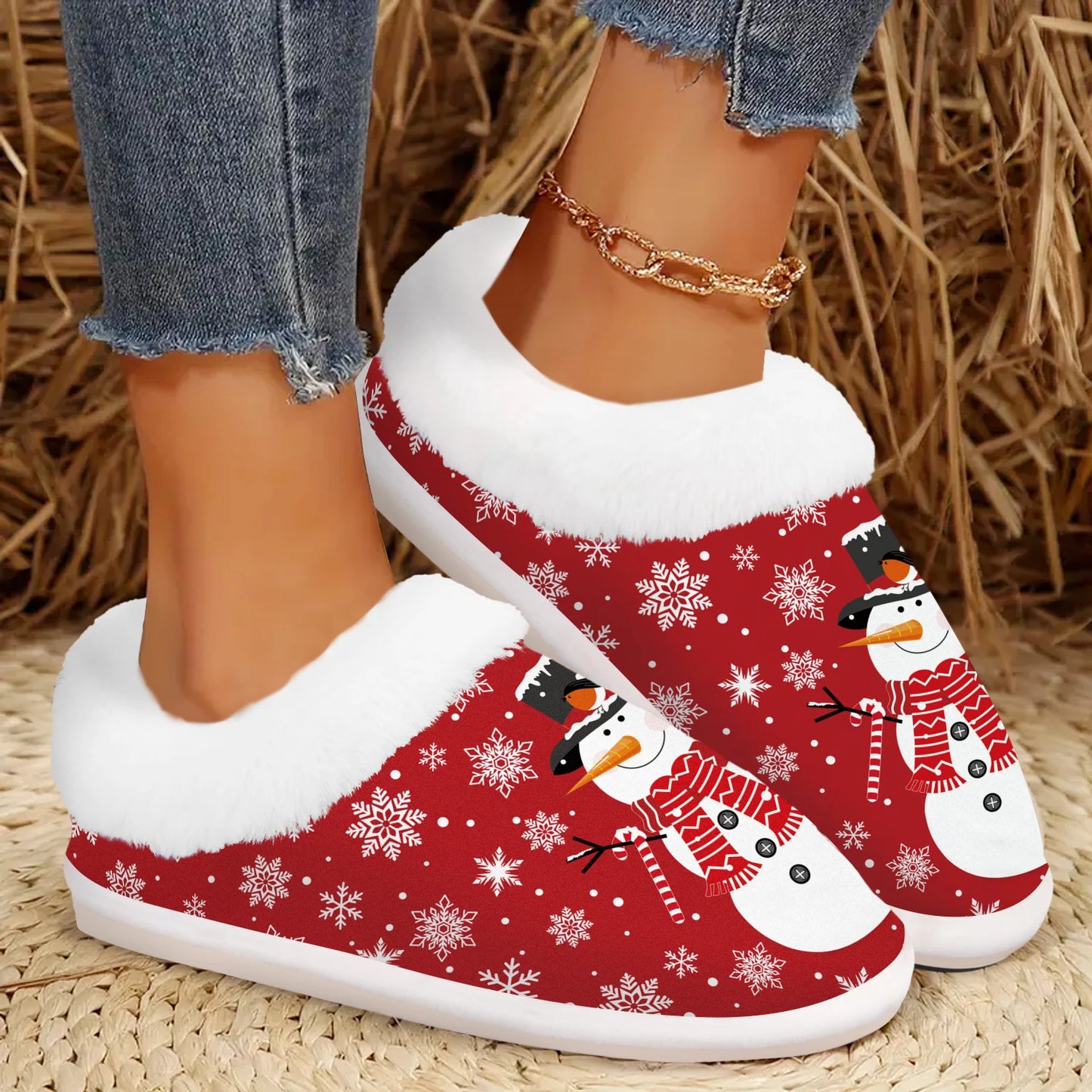 Cozy Indoor/Outdoor Holiday House Shoes with Non-Slip Rubber Sole, Warm Plush Lining, and Merry Christmas Design for Women